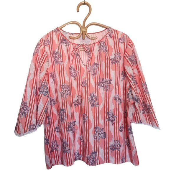 4 for $32 VINTAGE striped floral top - Picture 1 of 8